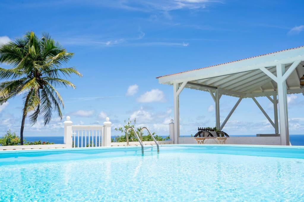 Domaine Des Tourterelles Villa Capesterre Екстериор снимка