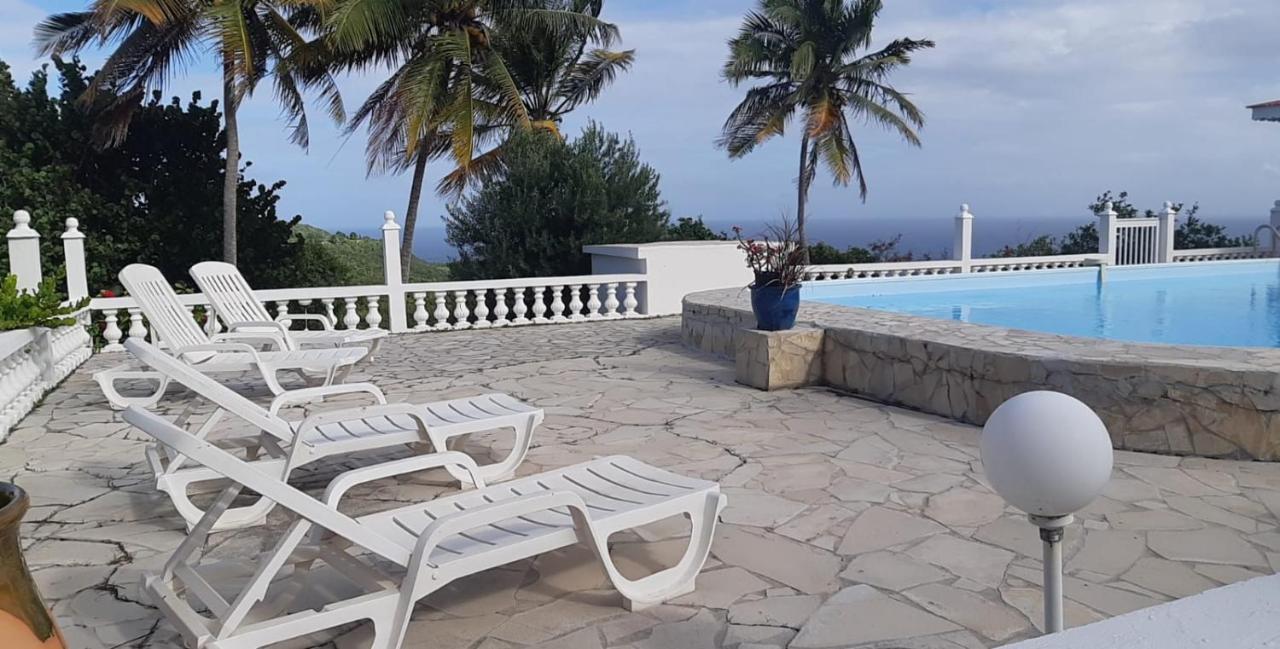 Domaine Des Tourterelles Villa Capesterre Екстериор снимка